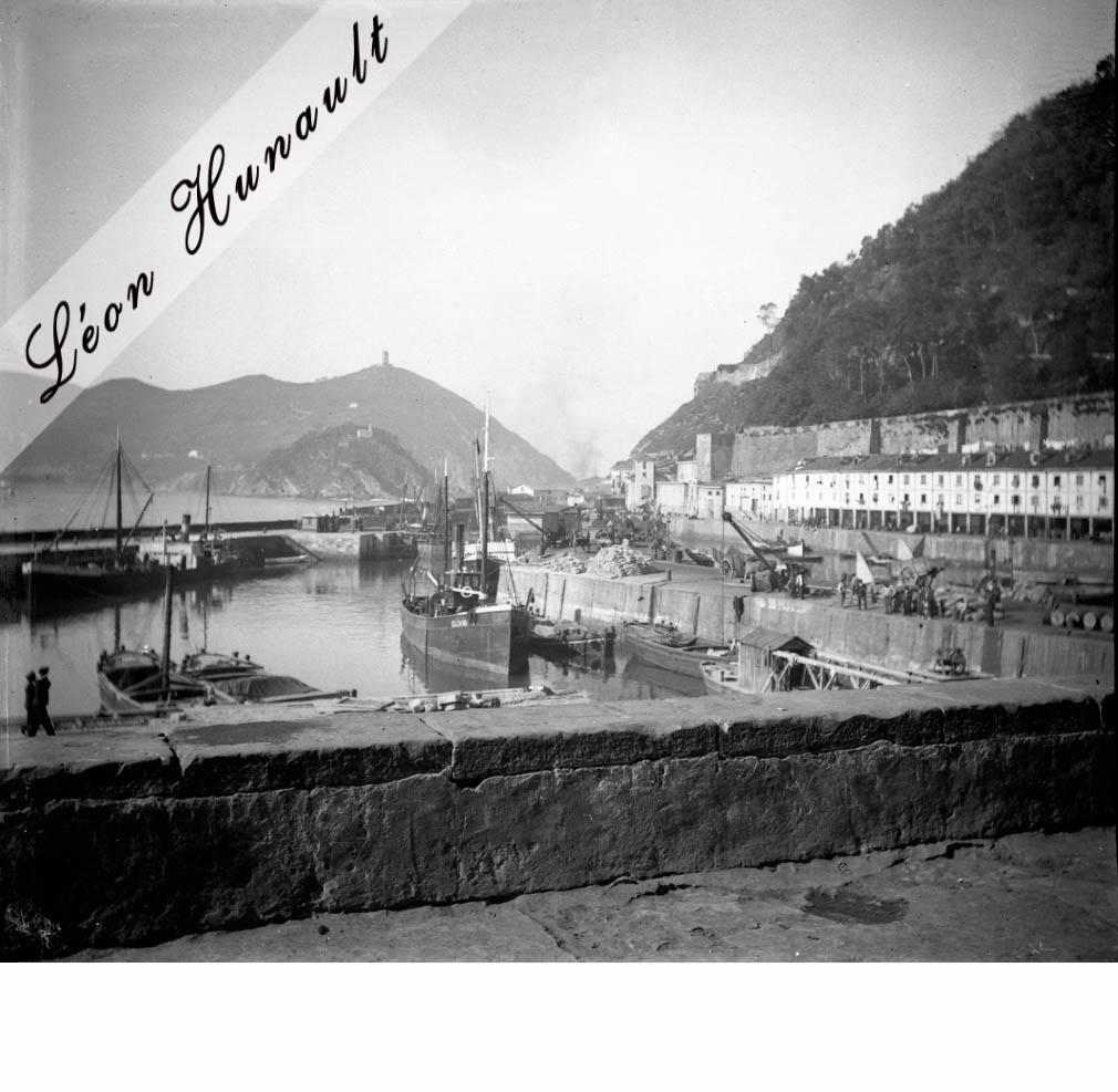 10. St Sébastien - panorama du port - 1904