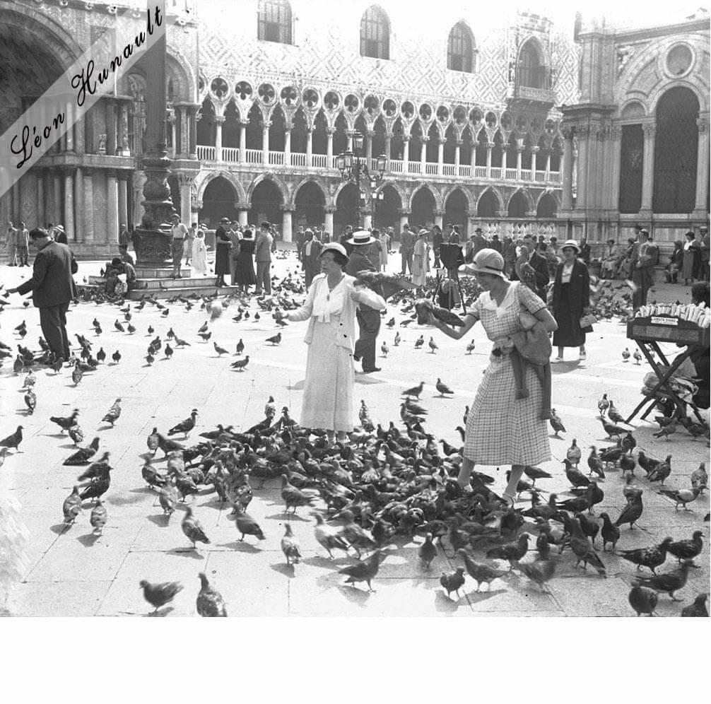 13. les pigeons de la place St Marc - 1934