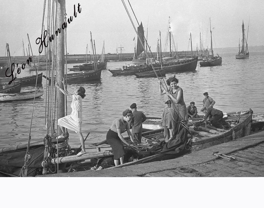 18 sur un voilier à Douarnenez - 1936