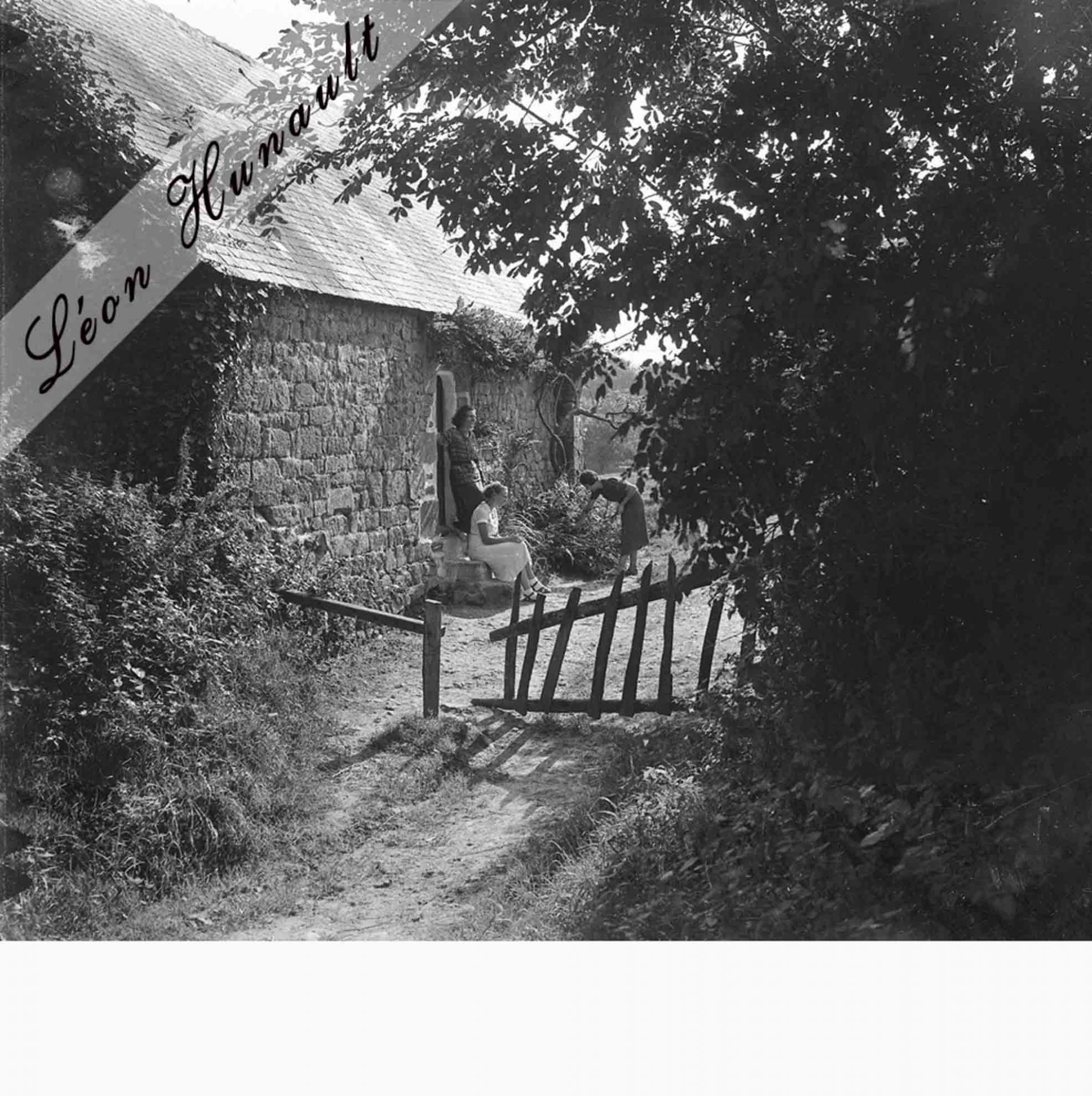 24 la petite maison isolée - Douarnenez - 1936