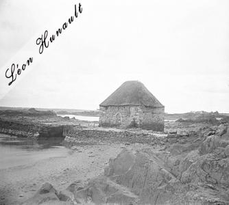 le vieux moulin à marée du Birlot à Bréhat