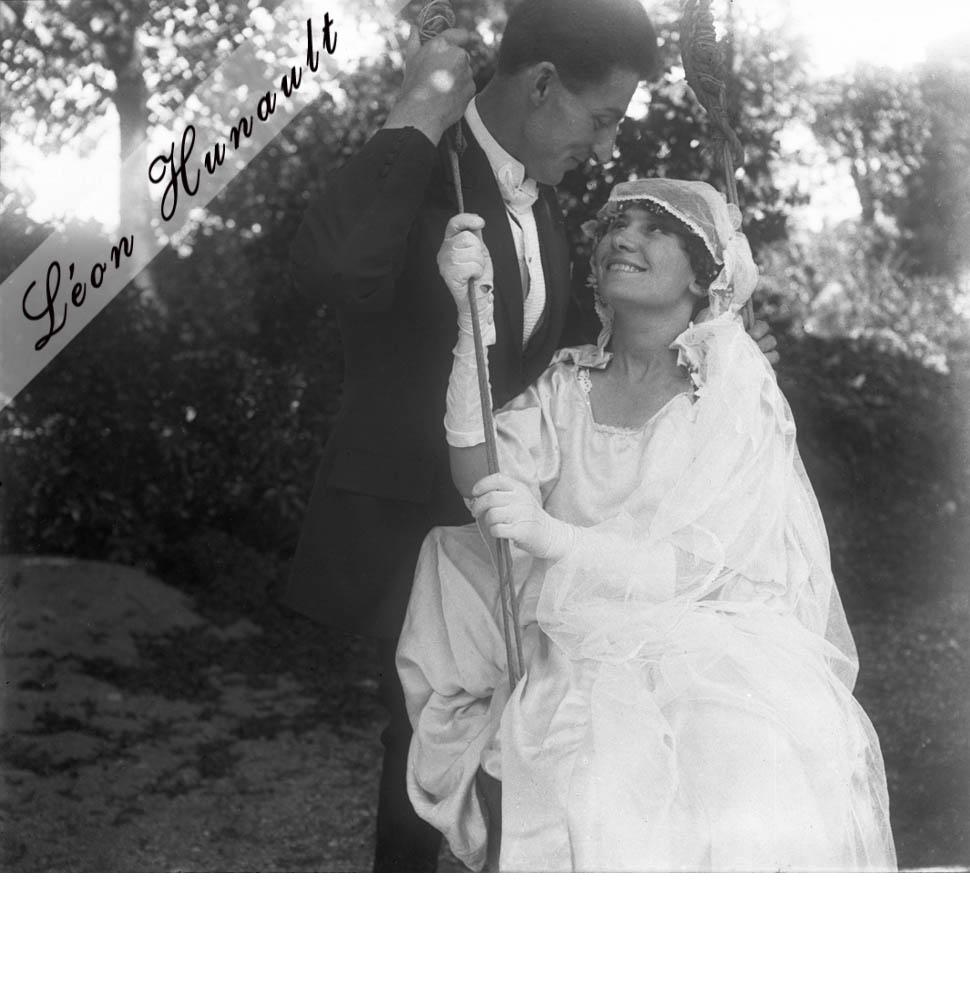 4. Lucienne et Anselme - 1922