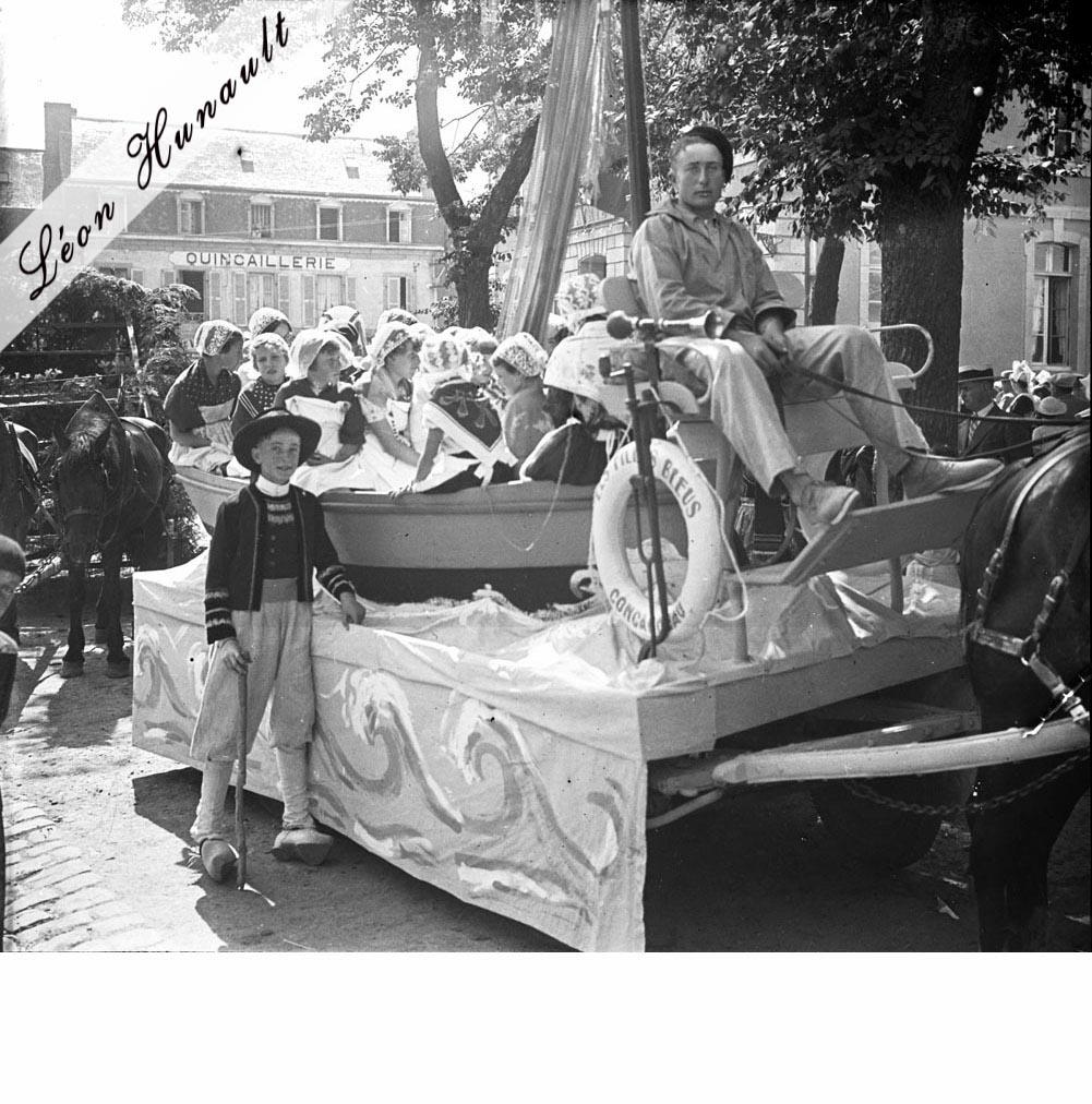 9 Fête des Filets Bleus - les Vannetais en voiture - 1936