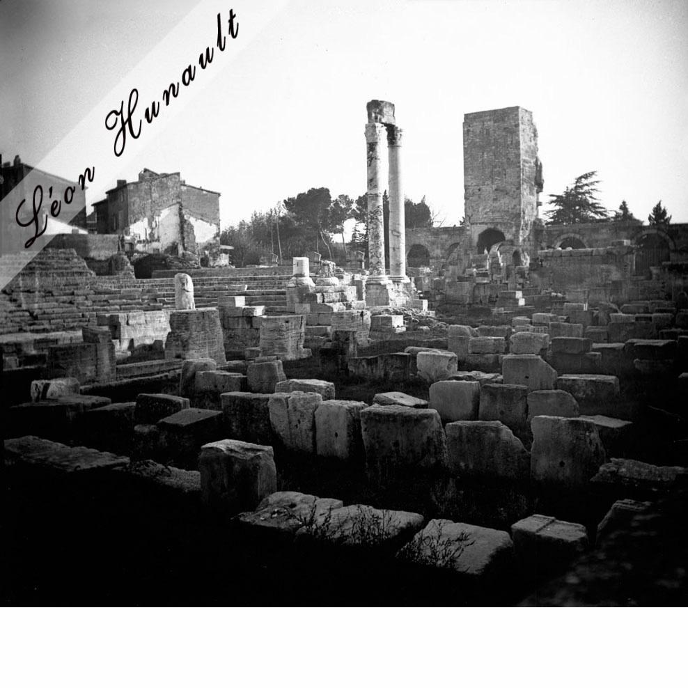 1. ruines du théâtre romain