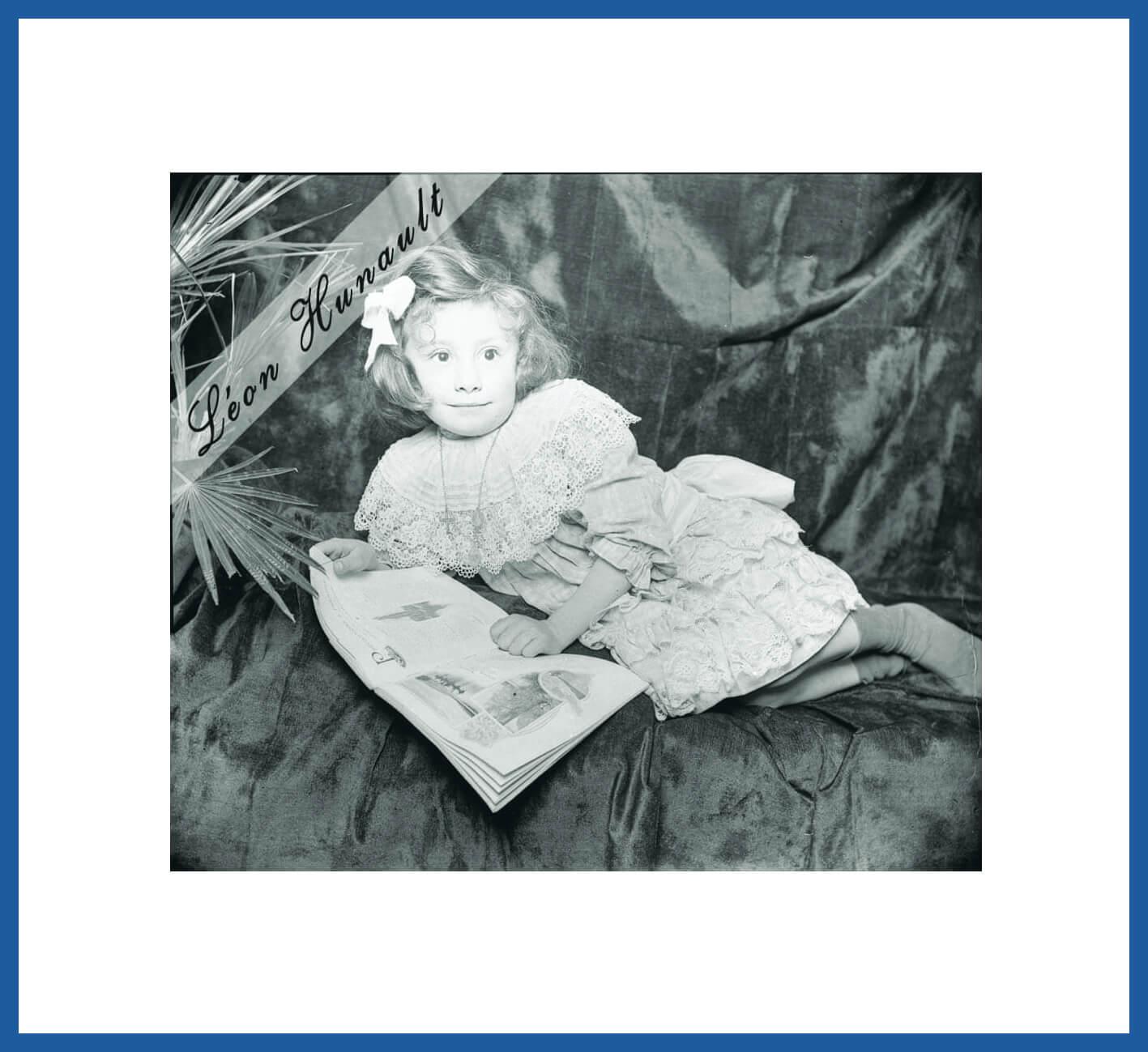 1. 1903 - Lucienne