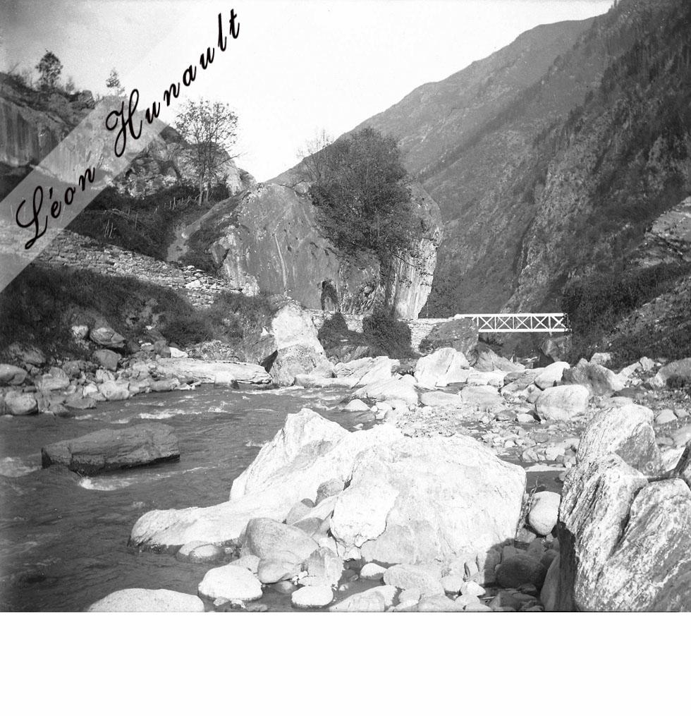 6 Cauterets - sur la route de Pierrefitte